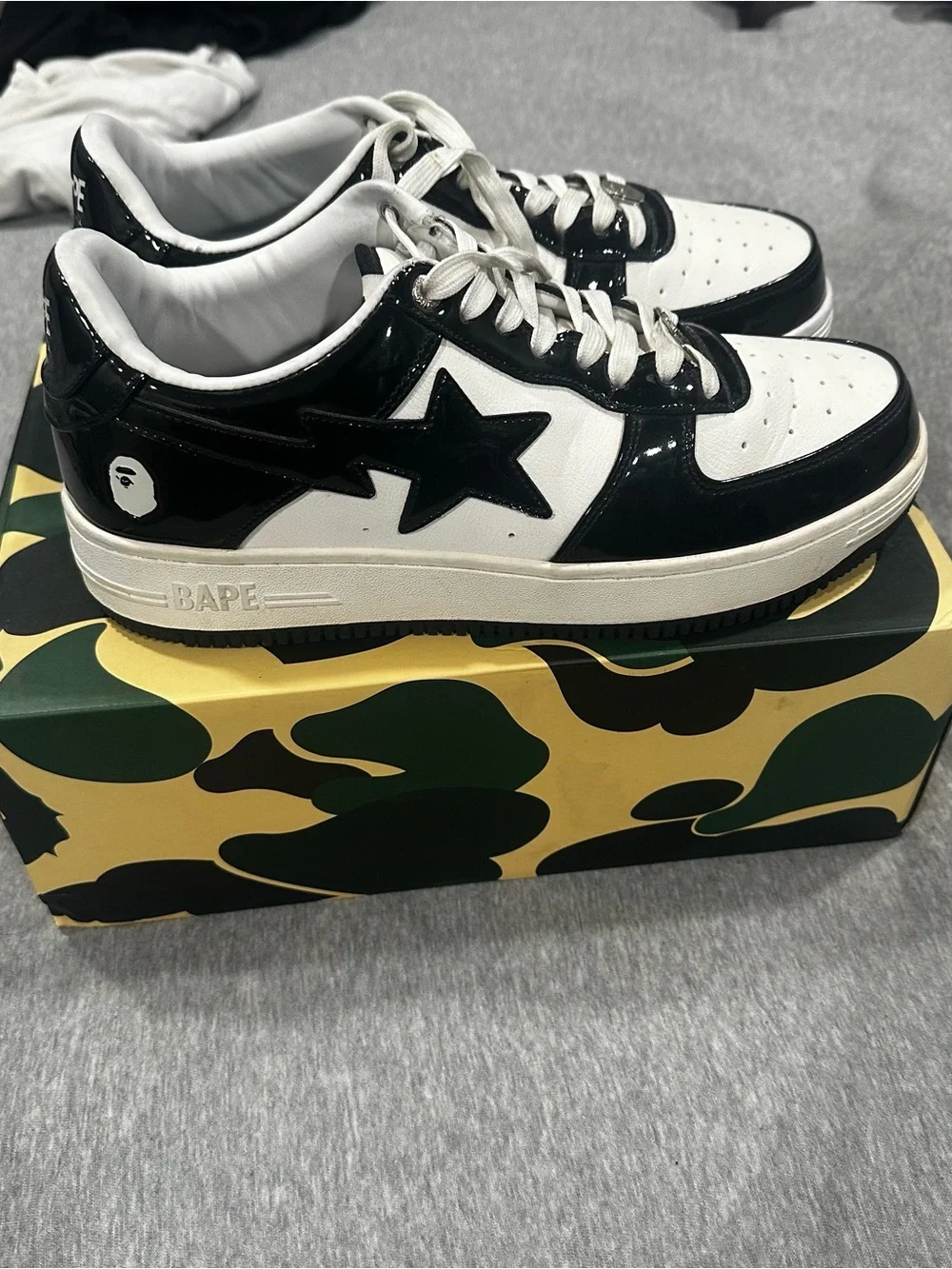 Bape Black & WhiteLow-Top Sneakers